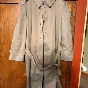 Oleg Cassini Beige Trench Coat with Belt